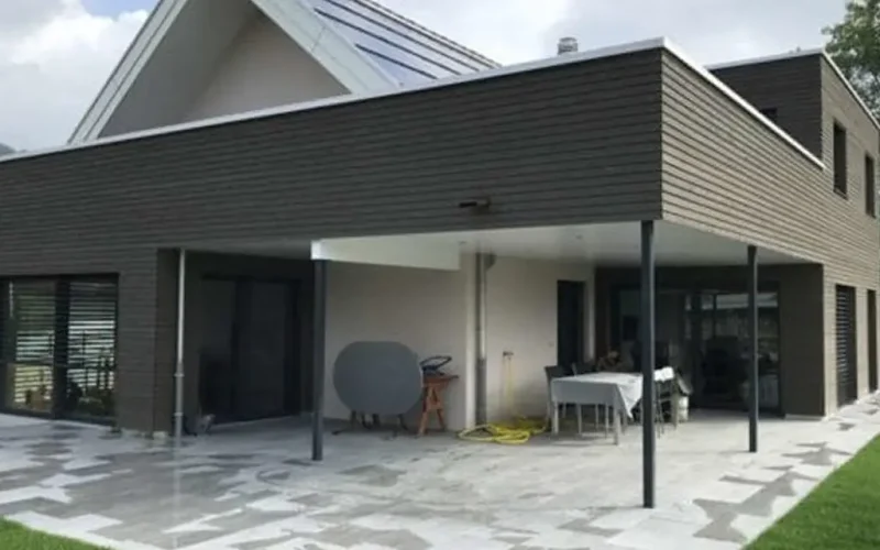 Einfamilienhaus-sitzplatz-freistehend