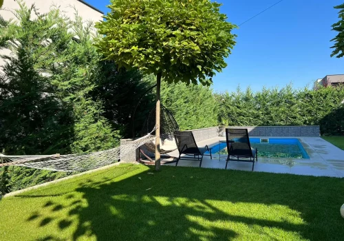 kosovo at 15.04.29 (2)